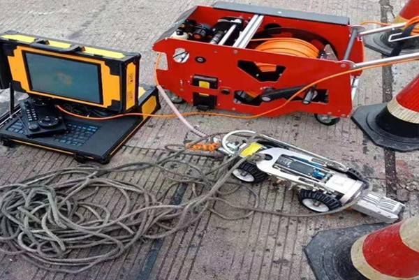 城区CCTV管道检测机器人